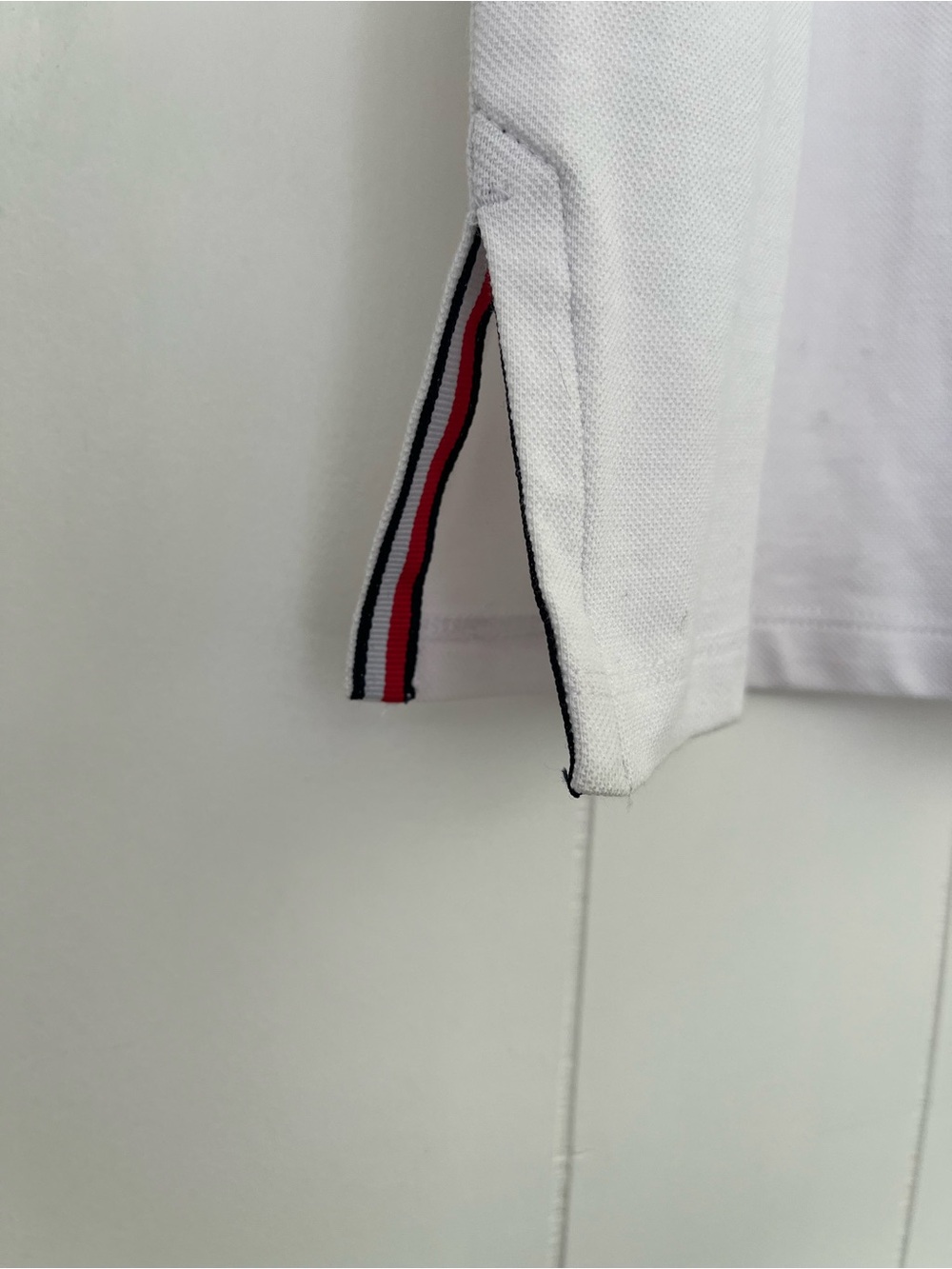 Tommy Hilfiger Sport White Polo Dress with Red and Navy V-Neck Trim Size Medium - Picture 2 of 12